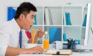 '10 năm đi làm không dám nghỉ phép một ngày nào' '10 năm đi làm không dám nghỉ phép một ngày nào'