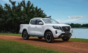 Nissan Navara 2024 nâng cấp cách âm, giá từ 685 triệu đồng Nissan Navara 2024 nâng cấp cách âm, giá từ 685 triệu đồng