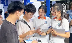 Đại học Thương mại công bố điểm chuẩn xét tuyển kết hợp Đại học Thương mại công bố điểm chuẩn xét tuyển kết hợp