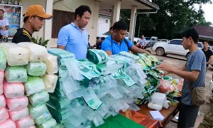Cảnh sát vây bắt ôtô có hơn 200 kg ma túy Cảnh sát vây bắt ôtô có hơn 200 kg ma túy