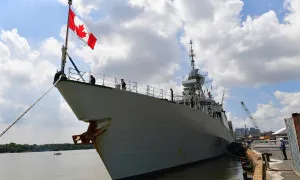 Hộ vệ hạm Canada thăm Việt Nam Hộ vệ hạm Canada thăm Việt Nam