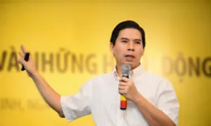 Ông Nguyễn Đức Tài muốn bán một triệu cổ phiếu Thế Giới Di Động Ông Nguyễn Đức Tài muốn bán một triệu cổ phiếu Thế Giới Di Động