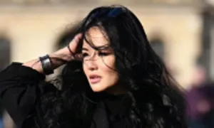 Hồng Nhung viết về 'đêm không ngủ được vì tin bão Yagi' Hồng Nhung viết về 'đêm không ngủ được vì tin bão Yagi'