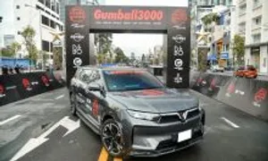 Gumball 3000 - 'bãi giữ xe đắt nhất thế giới' đến Việt Nam Gumball 3000 - 'bãi giữ xe đắt nhất thế giới' đến Việt Nam