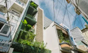Nhà trong hẻm nhỏ vẫn tiện nghi cho gia đình 5 người, vừa ở vừa cho thuê Nhà trong hẻm nhỏ vẫn tiện nghi cho gia đình 5 người, vừa ở vừa cho thuê