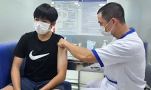 Nhiều du học sinh về nước tiêm vaccine sốt xuất huyết Nhiều du học sinh về nước tiêm vaccine sốt xuất huyết