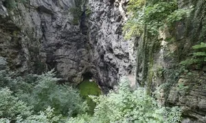 Hang động nước ngọt sâu nhất thế giới Hang động nước ngọt sâu nhất thế giới