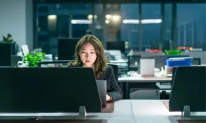 '20 năm làm việc quên ăn, quên ngủ dù lương thấp' '20 năm làm việc quên ăn, quên ngủ dù lương thấp'