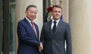 Tổng Bí thư, Chủ tịch nước: Quan hệ Việt - Pháp cần được nâng lên tầm cao mới Tổng Bí thư, Chủ tịch nước: Quan hệ Việt - Pháp cần được nâng lên tầm cao mới