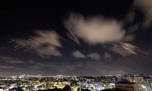 Những yếu tố khiến Israel ngần ngại khi xem xét trả đũa Iran Những yếu tố khiến Israel ngần ngại khi xem xét trả đũa Iran
