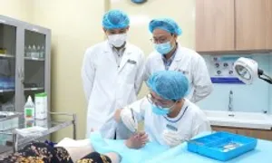 Nhiễm trùng chân do biến chứng tiểu đường Nhiễm trùng chân do biến chứng tiểu đường