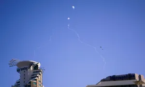 Israel bị tập kích rocket khi Ngoại trưởng Mỹ đến thăm Israel bị tập kích rocket khi Ngoại trưởng Mỹ đến thăm
