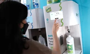 CEO Unilever Việt Nam: 'Phát thải nhựa của chúng tôi bằng 0' CEO Unilever Việt Nam: 'Phát thải nhựa của chúng tôi bằng 0'