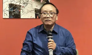 Nhà thơ Trần Đăng Khoa: 'AI viết văn rất hay' Nhà thơ Trần Đăng Khoa: 'AI viết văn rất hay'