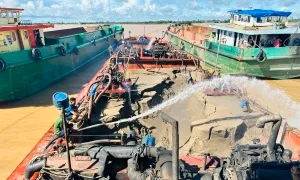 Hành trình đưa cát biển đắp nền cao tốc Cần Thơ - Cà Mau Hành trình đưa cát biển đắp nền cao tốc Cần Thơ - Cà Mau