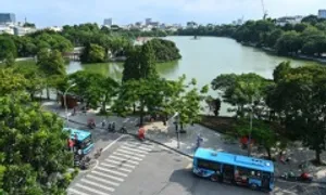 Phương tiện nào gây ô nhiễm nhất Hồ Gươm? Phương tiện nào gây ô nhiễm nhất Hồ Gươm?