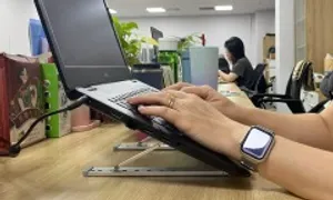 Hội chứng ống cổ tay - bệnh dễ mắc ở dân văn phòng Hội chứng ống cổ tay - bệnh dễ mắc ở dân văn phòng