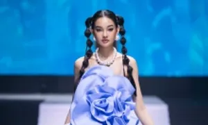 10 thiết kế ấn tượng tại Tuần thời trang Quốc tế Việt Nam 10 thiết kế ấn tượng tại Tuần thời trang Quốc tế Việt Nam
