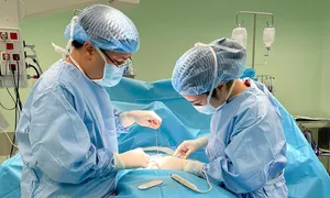 Hoại tử ruột từ trong bụng mẹ Hoại tử ruột từ trong bụng mẹ