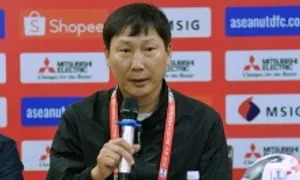 HLV Kim Sang-sik: 'Tỷ số 2-0 chưa nói lên điều gì' HLV Kim Sang-sik: 'Tỷ số 2-0 chưa nói lên điều gì'