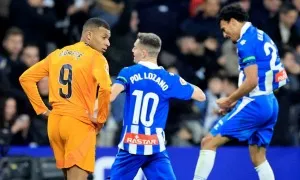 Ronaldo muốn dạy Mbappe chơi trung phong Ronaldo muốn dạy Mbappe chơi trung phong